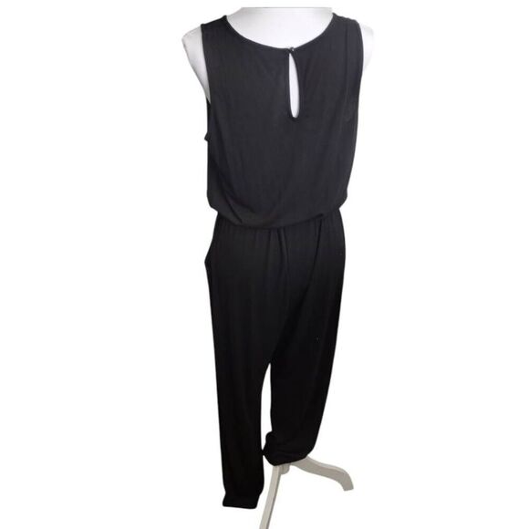 PRETTY GARDEN BLACK JUMPSUIT SZ.L EUC. - Picture 5 of 8